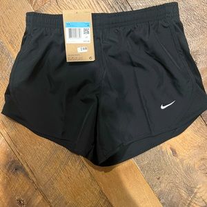 Girls black nike shorts with drawstring. Size medium